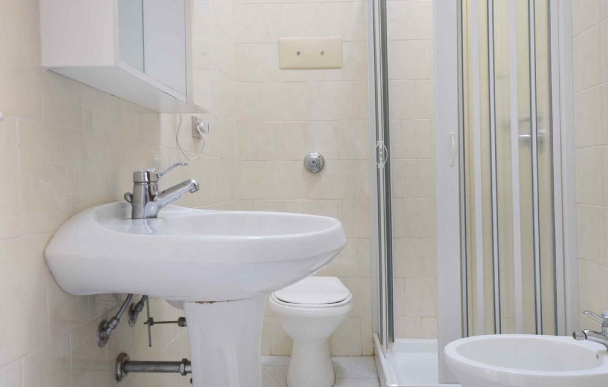 Bagno Casa Vista Mare Agru Budoni Sardegna